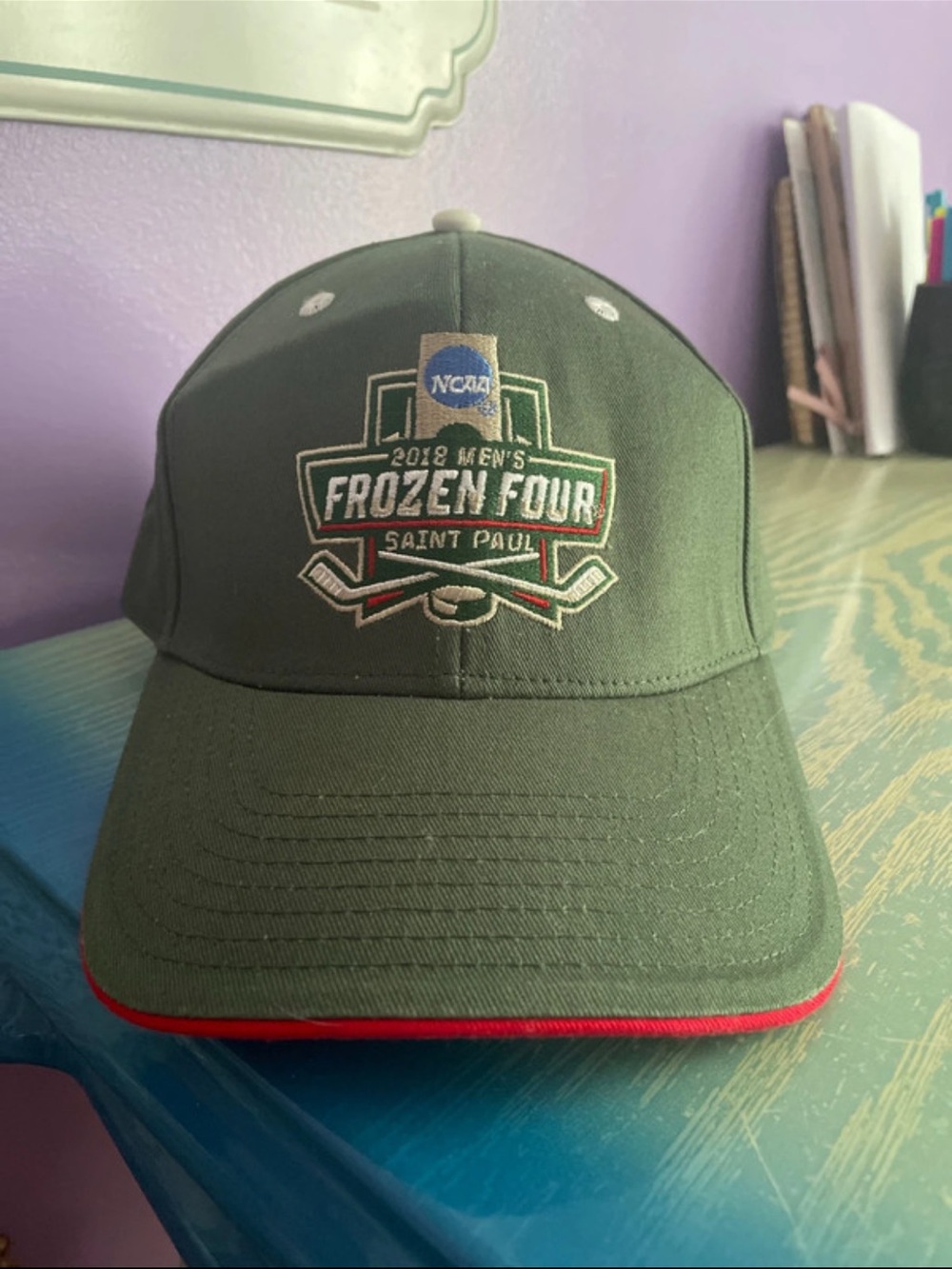 Official Cap from the 2018 NCAA
Division Men's Ice Hockey Tournament Frozen Four
